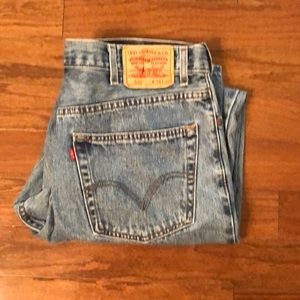 Levi’s 38 X 32 550 Relaxed Fit